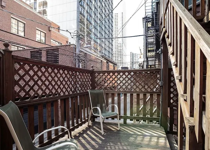 Brownstone In Gold Coast * Chicago